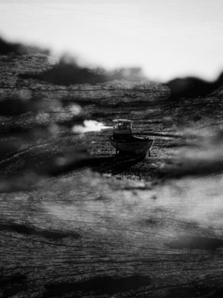 002=Un bateau sur la lune, 2018_A boat on the moon, 2018.jpg