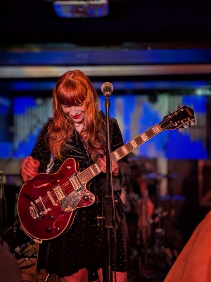 003=Veenus à La Java, Paris, 2025_Veenus at La Java, Paris, 2025.jpg