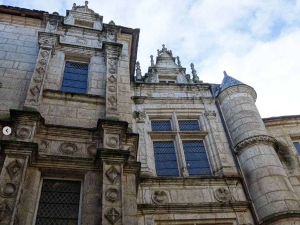 107=L’Hôtel Saint Simon, Angoulême, 2023_L’Hôtel Saint Simon, Angoulême, 2023.jpg